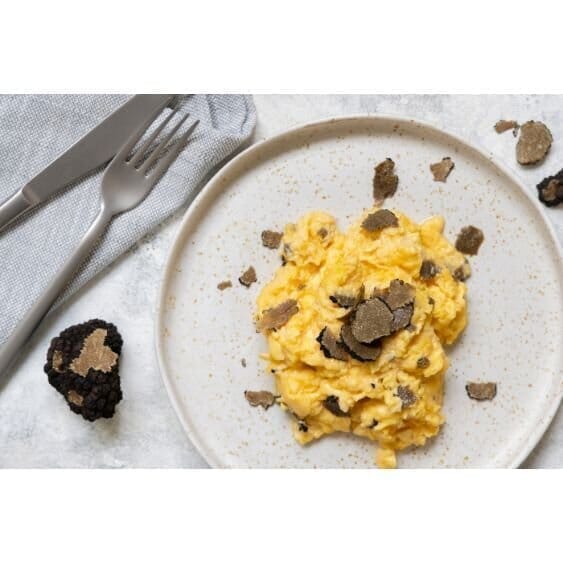Cremiges Rührei mit Wintertrüffel schwarz – einfaches Rezept für Genießer - Obstwelt