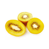 Aufgeschnittene Goldkiwi mit saftigem gelbem Fruchtfleisch
